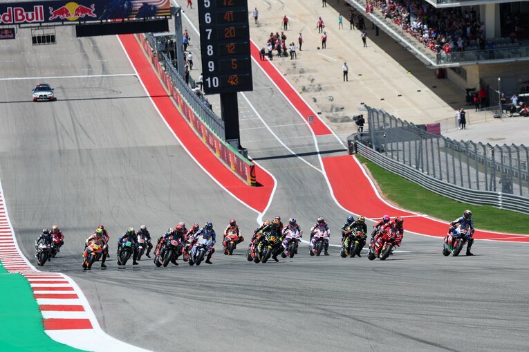 アメリカズGPの舞台COTAはスタート直後に急坂を登る　©Satoshi Endo