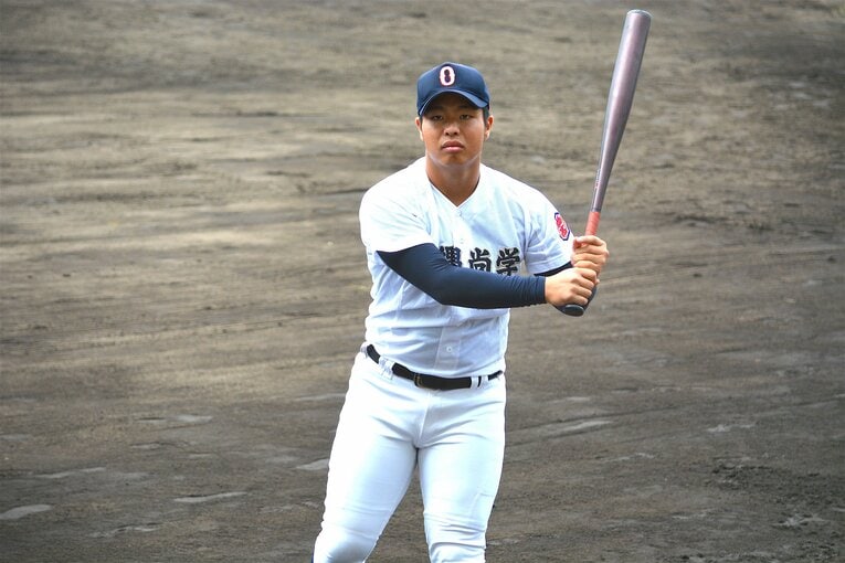 打撃力も併せ持つ末吉を比嘉公也監督はDHとして起用した　©Takarin Matsunaga