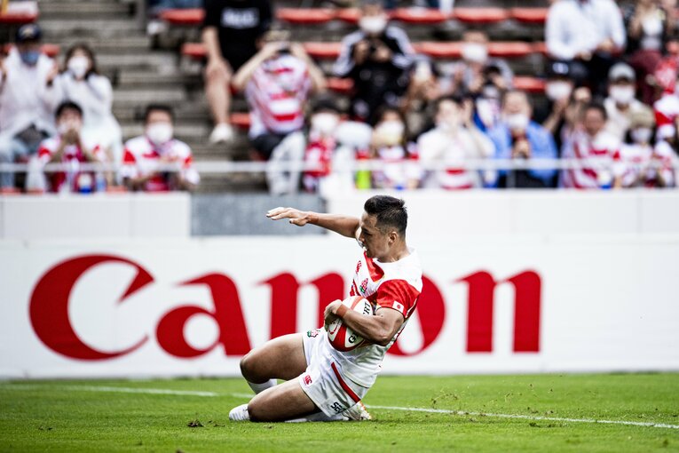 ウルグアイ戦で代表初トライを決めた梶村　©Atsushi Kondo