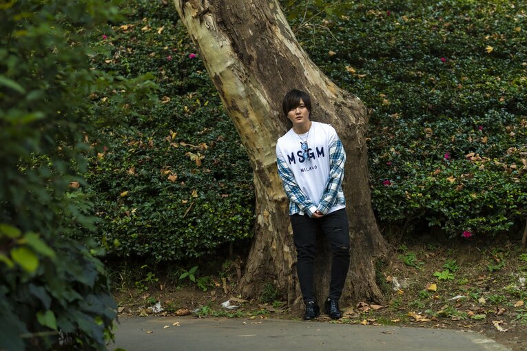 水着に集まる視線「胸が嫌で嫌でしかたがなかった」 女子水球代表だった成宮涼（29）が壮絶な治療の末、歌舞伎町ホストになるまで(19)