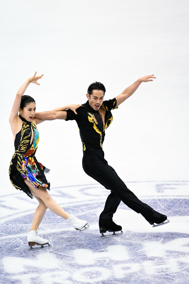 「すごい見つめられている感があって…」高橋大輔＆村元哉中が奏でる新たな関係性「音楽が鳴った瞬間、大ちゃんの目力が変わるんです」(20)