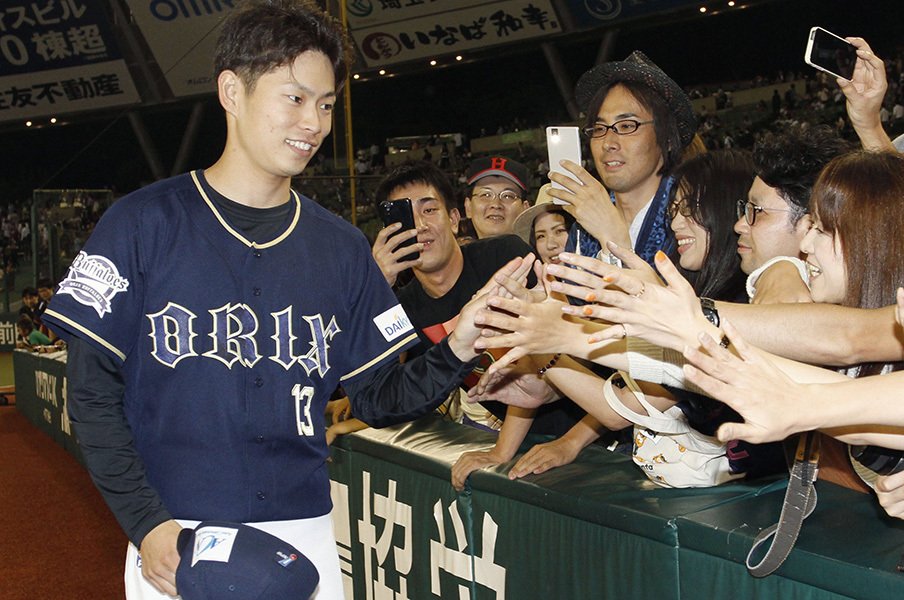 ダルに「一番だわ」と言わしめた男。1年目・山岡泰輔が既にエースの気配。<Number Web> photograph by Kyodo News