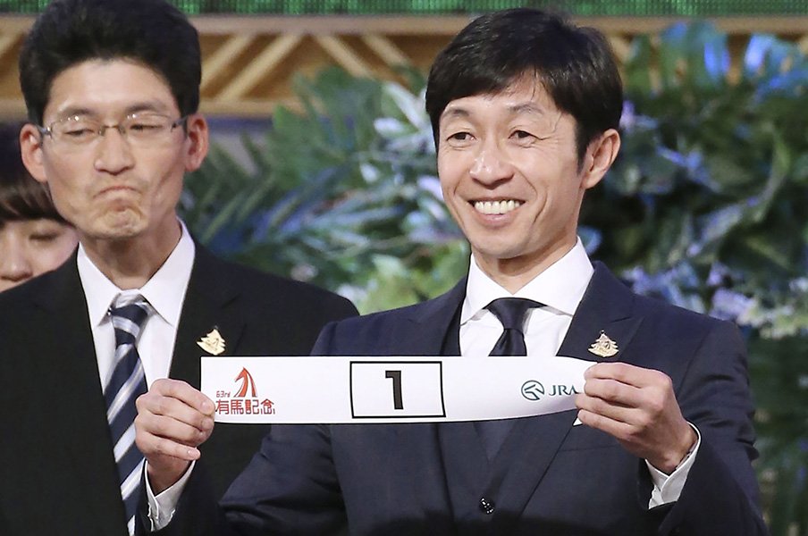 オジュウチョウサンの有馬記念は?レース特有の要素がすべて追い風。<Number Web> photograph by Kyodo News