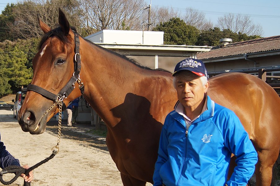 アーモンドアイ・国枝師が語る ジャパンカップのレース中に「あぁ、やっぱり勝てたなぁ」と思ったワケ<Number Web> photograph by Satoshi Hiramatsu