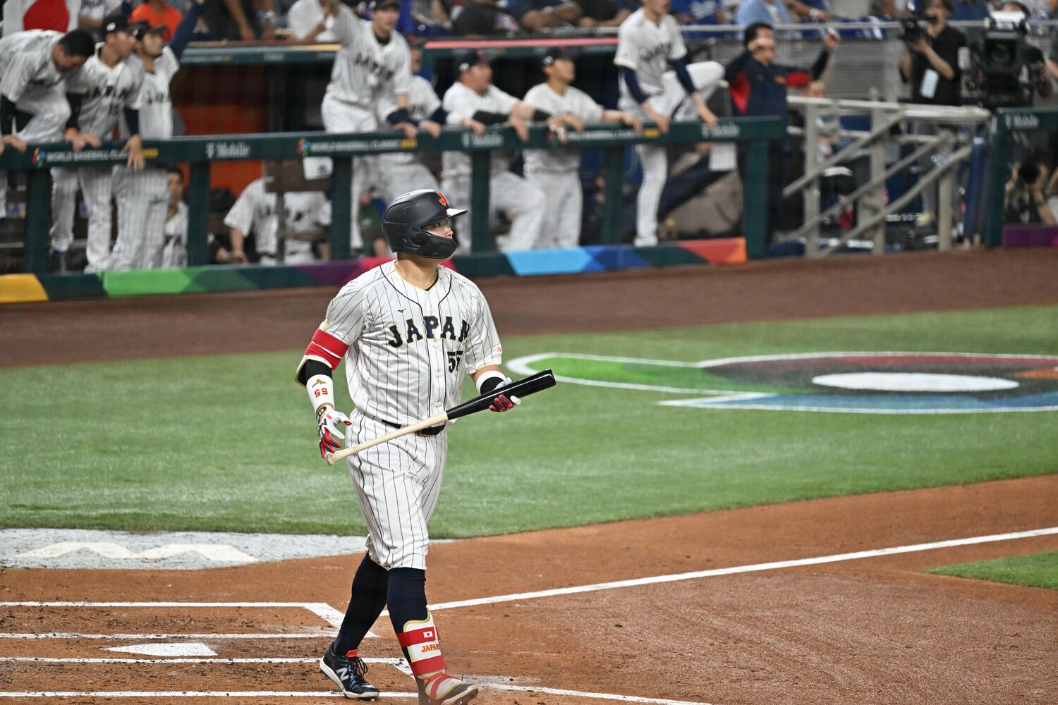 アメリカ戦のホームラン　©Naoya Sanuki