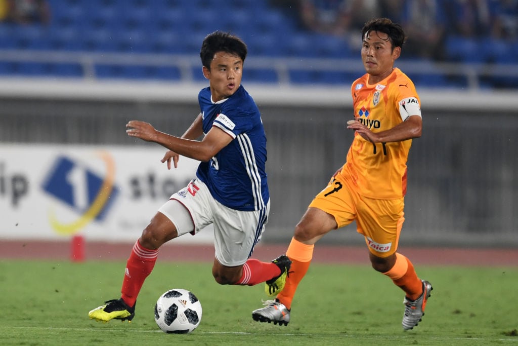 2018年、久保建英とマッチアップする河井（当時清水）©Etsuo Hara/Getty Images