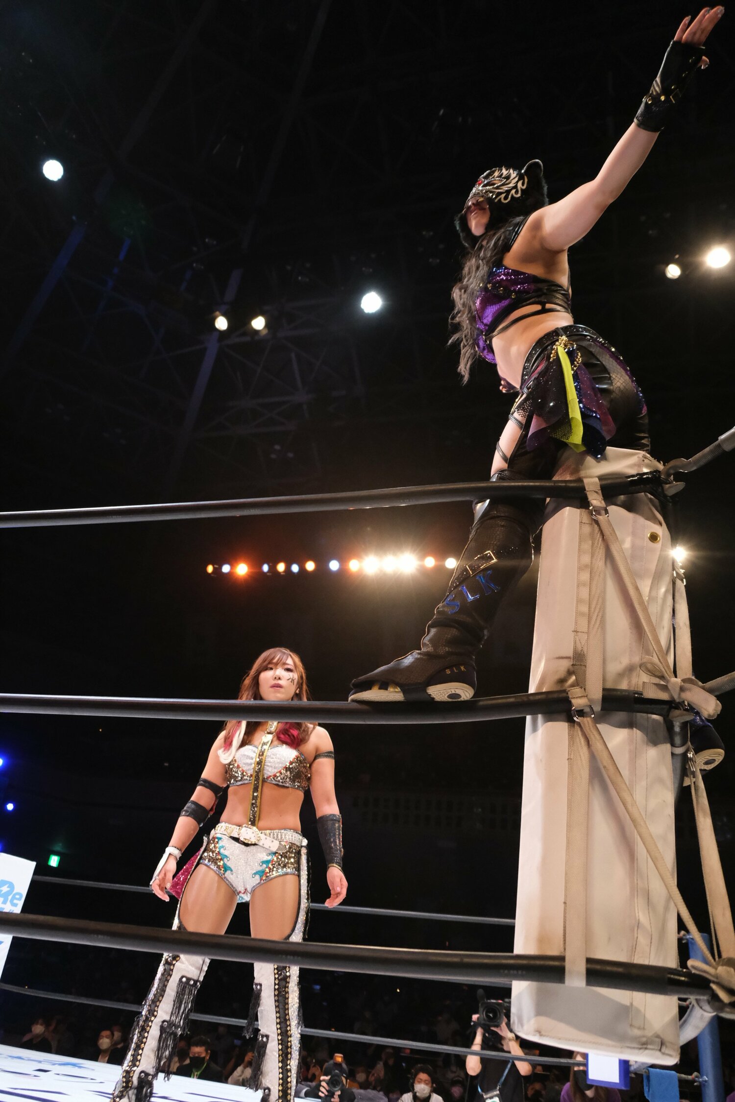 両国2日目には“闇堕ち”したスターライト・キッドとシングルマッチで対戦