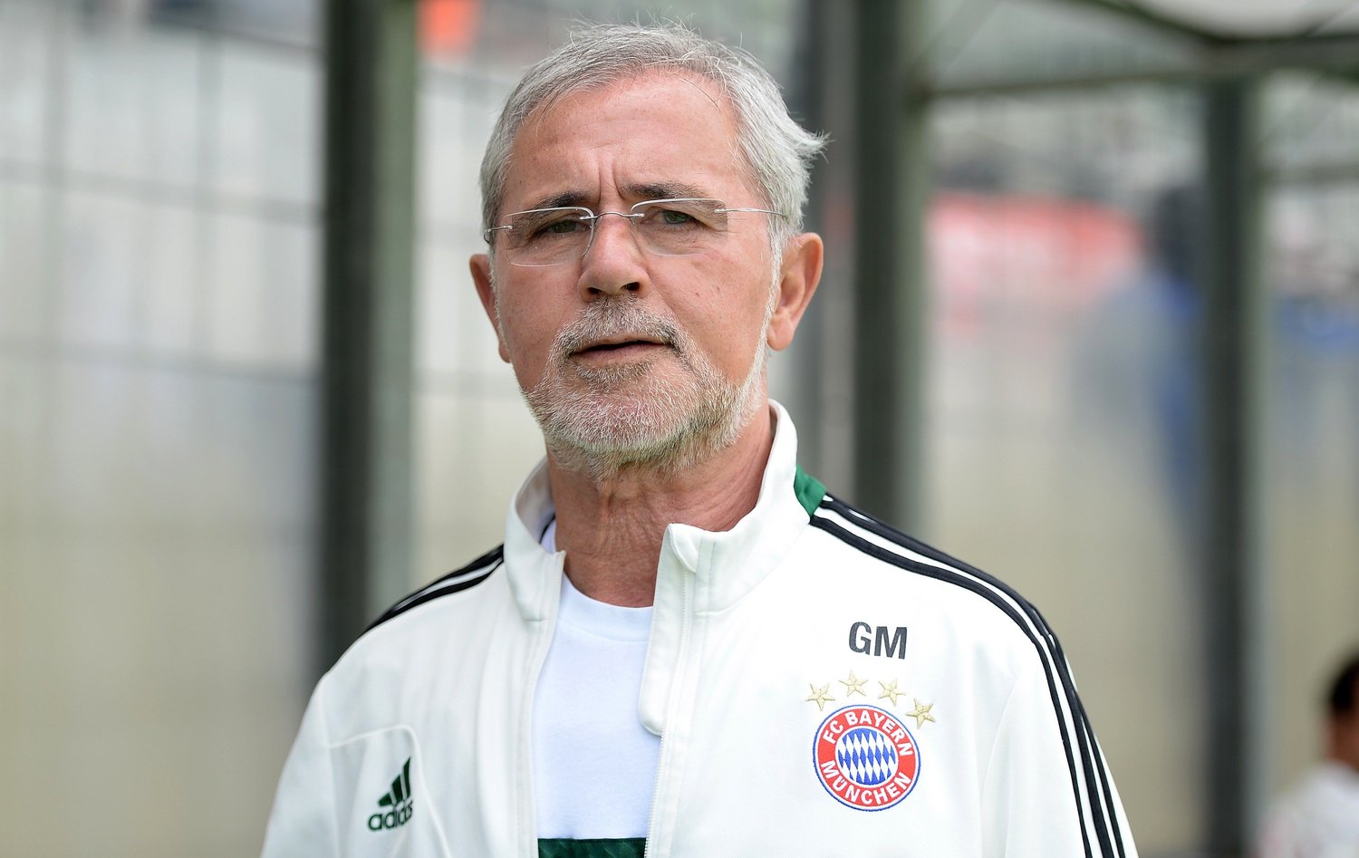 SEAL限定商品 ゲルト ミュラー Gerd Müller サッカー選手フィギュア