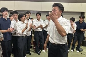 初ドラフト指名の弱小公立校「本人より仲間が号泣」「文化部も一緒に」西武育成3位の感涙現場に密着