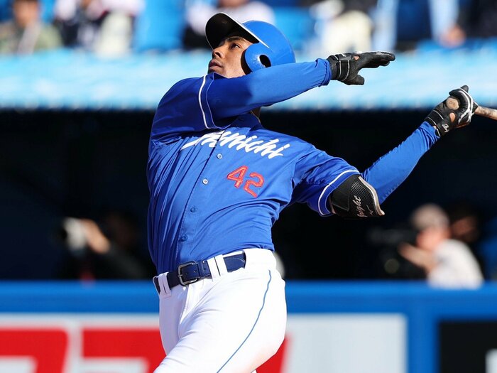 チーム打率は1割台…低迷する中日打撃陣でブライト健太に高まる“待望論”　救世主になれる？ 覚醒気配の25歳に感じた大学時代との「ある変化」＜Number Web＞ photograph by JIJI PRESS