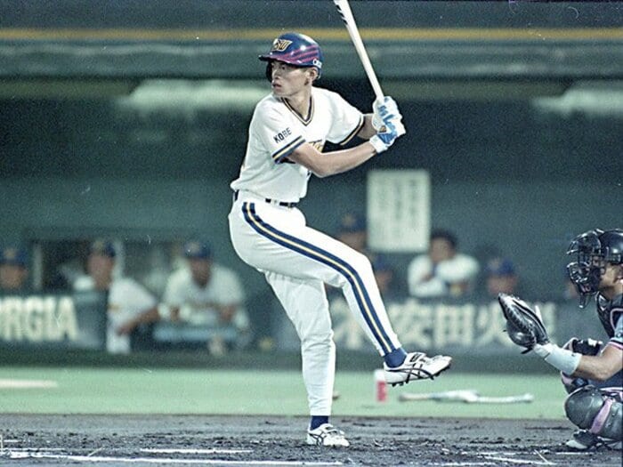 「これ、かっこよくない？」20歳イチローがハワイの夜間練習で見せた“衝撃の振り子打法”＜Number Web＞ photograph by JIJI PRESS