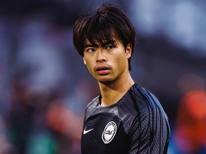 「ミトマとトミヤスは少し不運だ」ブラジル人記者が同情…遠藤航・冨安健洋・三笘薫のプレミア勢“ホンネ評価”「いつか2人の縦関係を」＜Number Web＞ photograph by Kiichi Matsumoto