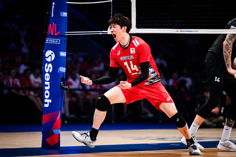 石川祐希（VNL準々決勝カナダ戦）©︎Volleyball World