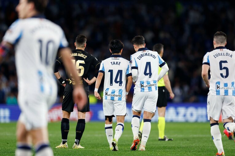 スビメンディと　©Daisuke Nakashima