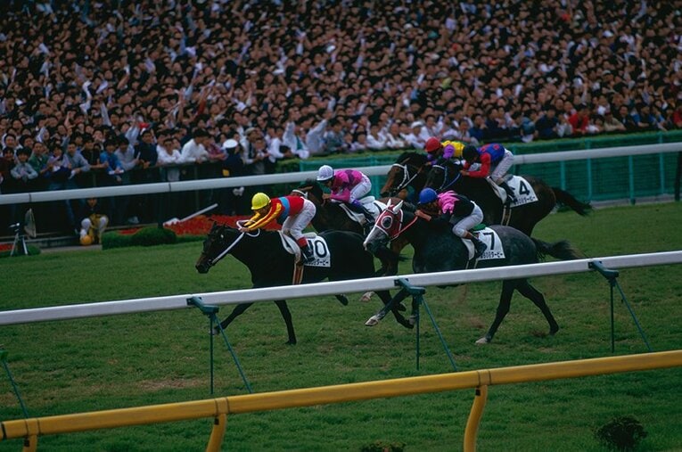 ウイニングチケット（左）、ナリタタイシン（左から2番目）、ビワハヤヒデ（左から3番目） ／ photograph by Tomohiko Hayashi