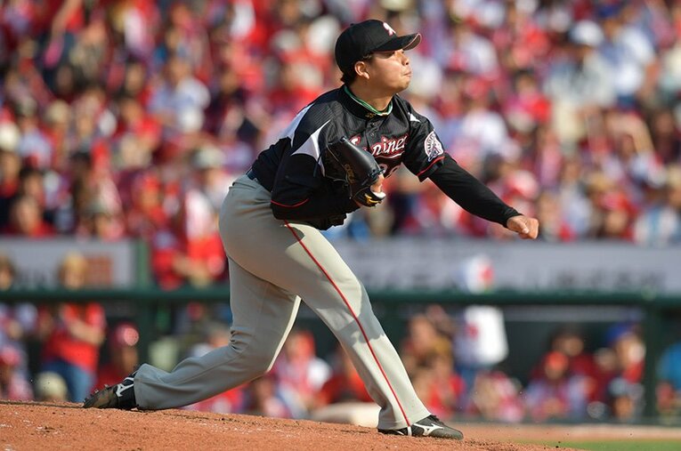 ロッテの松永 ／ photograph by Hideki Sugiyama