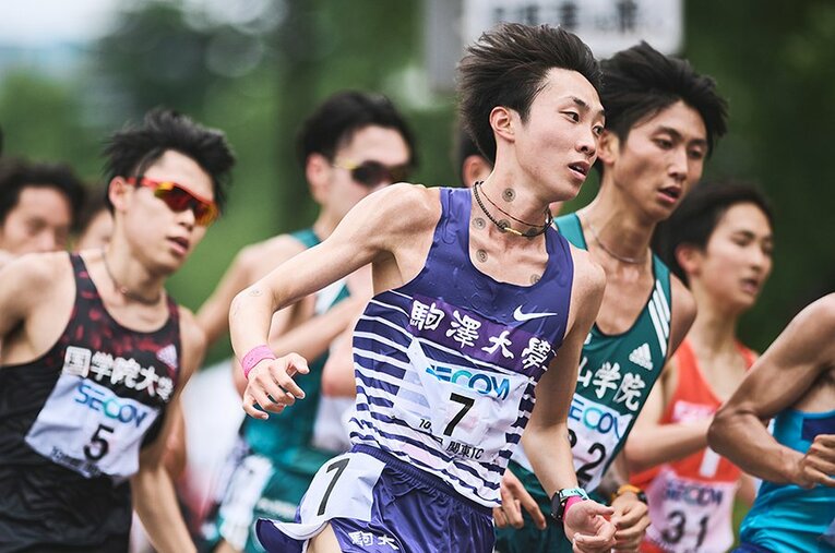 箱根駅伝を目指す大学にとって春の重要なレースは関東インカレ。やや苦戦を強いられている大学はどこか？（写真は駒大・花尾） ／ photograph by Yuki Sunenaga