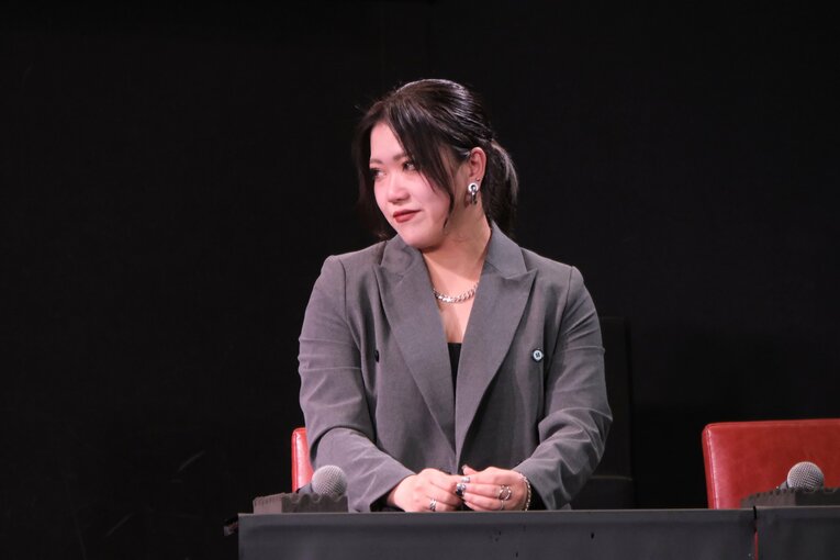 「ジュリアvs鈴季すず」はなぜ“最高に映える”タイトルマッチだったのか？ 試合直後の“姉妹”が明かしたそれぞれの「25分4秒」(148)