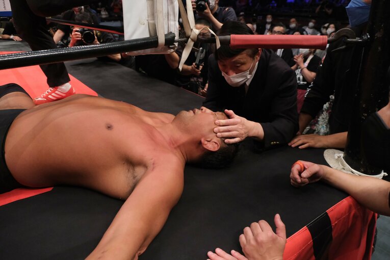「今のプロレスは危険すぎる」批判は本当に適切か？ 大谷晋二郎“頚髄損傷のリング事故”を至近距離で見た筆者が明かすリアルと“選手の証言”(17)
