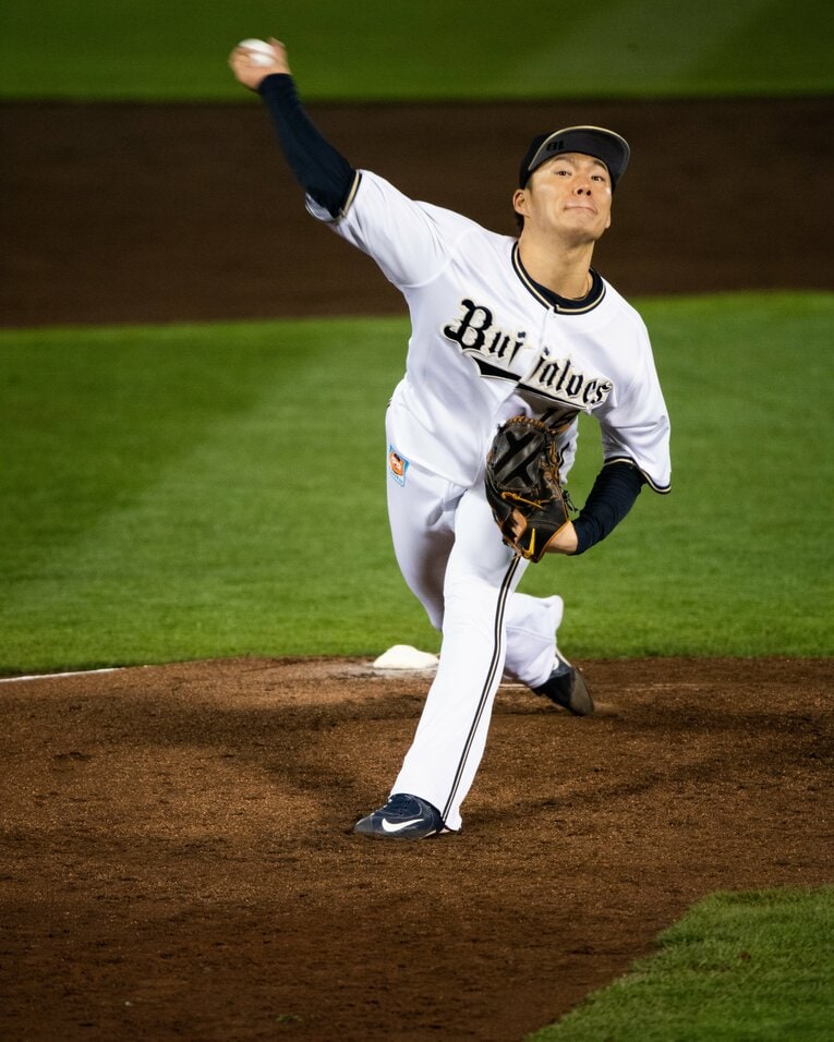 2勝3敗と後がない状況で、圧巻のピッチングを披露したオリックスの山本由伸　©Nanae Suzuki