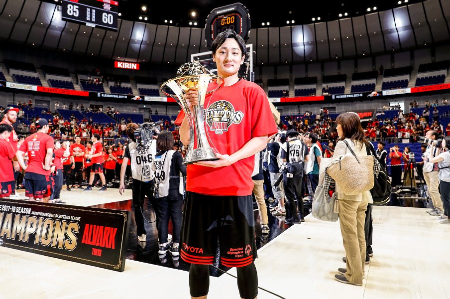 Bリーグファイナルで圧巻の25点差。王者アルバルクはいまだ進化途中。<Number Web> photograph by Kiichi Matsumoto
