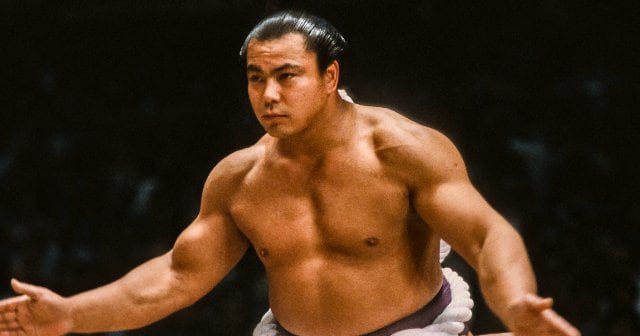 カッコイイ…なんて名前の力士ですかね？」“伝説の横綱”千代の富士…関係