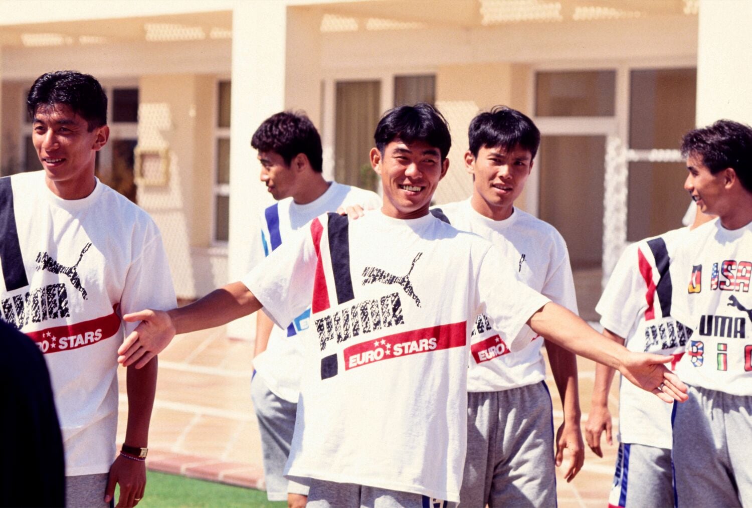 1993年9月の日本代表合宿で。森保は当時25歳。1カ月後の“ドーハの悲劇”で森保の名前を記憶したファンも多いだろう　©AFLO