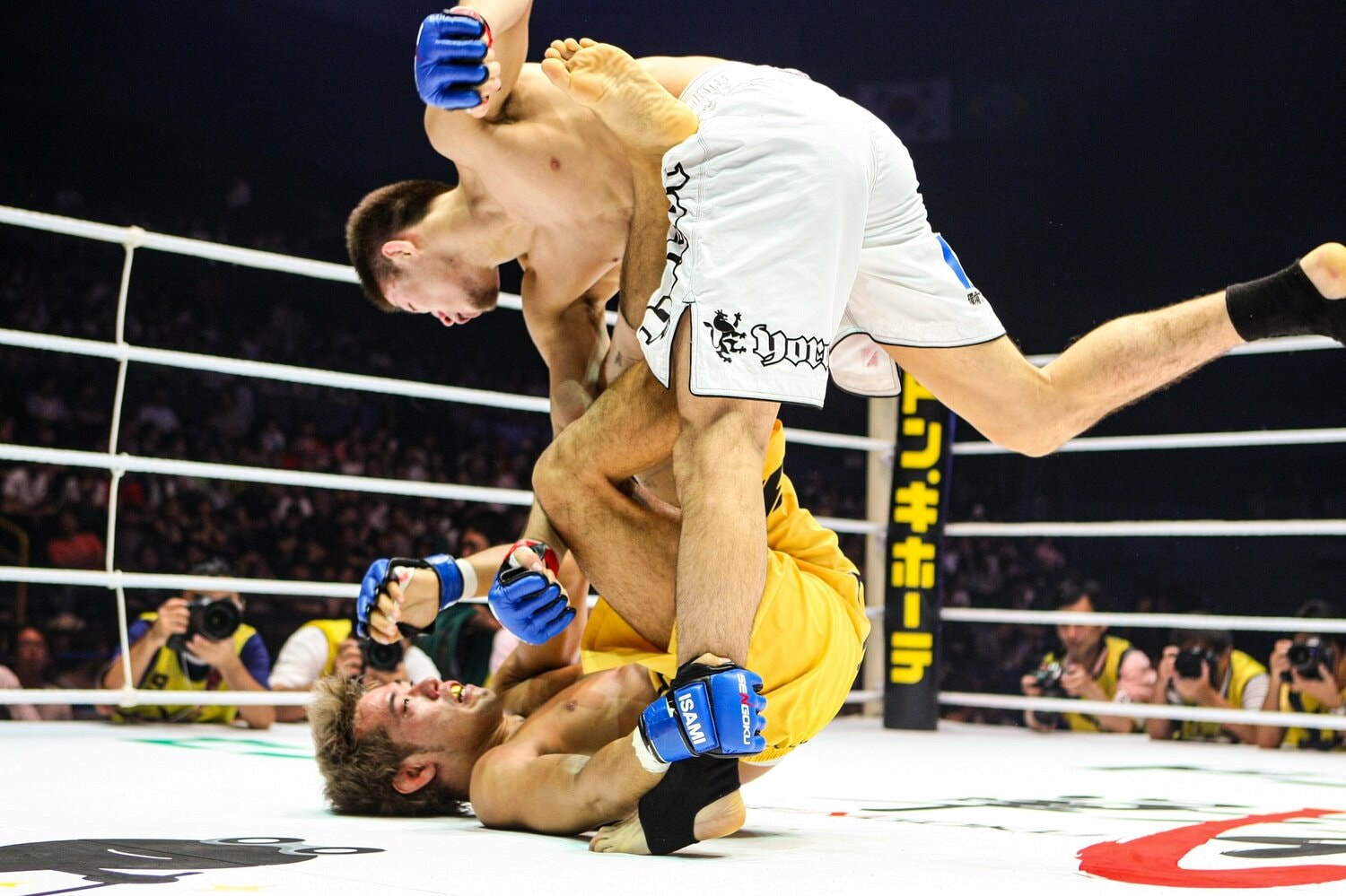 グランプリ準決勝で日沖発に敗戦。金原は「全盛期の日沖発はこれまで戦った相手のなかでも最強クラス」と語っている　©Susumu Nagao