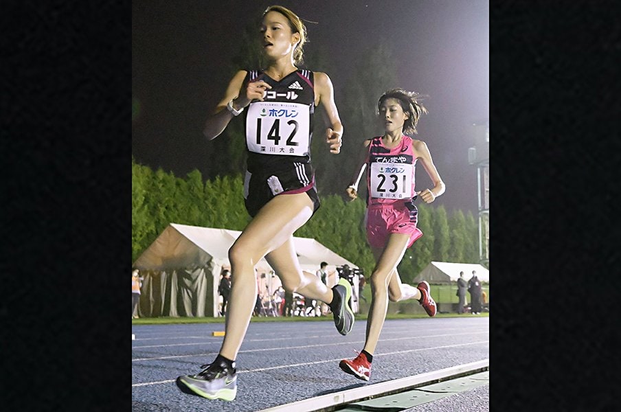 日本人選手を変えた厚底シューズ。五輪前規制の衝撃と走者への影響。＜Number Web＞ photograph by Kyodo News