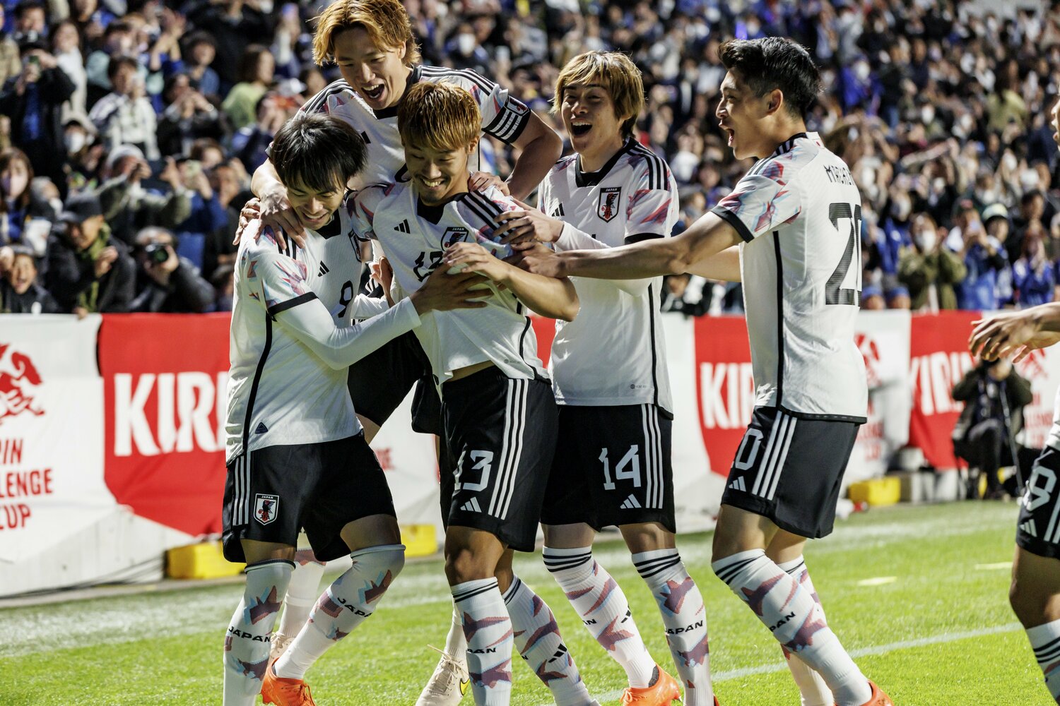 現在の日本代表は“サッカーファンなら名前を聞いたことがある”クラブ所属の選手が増えた　©Kiichi Matsumoto