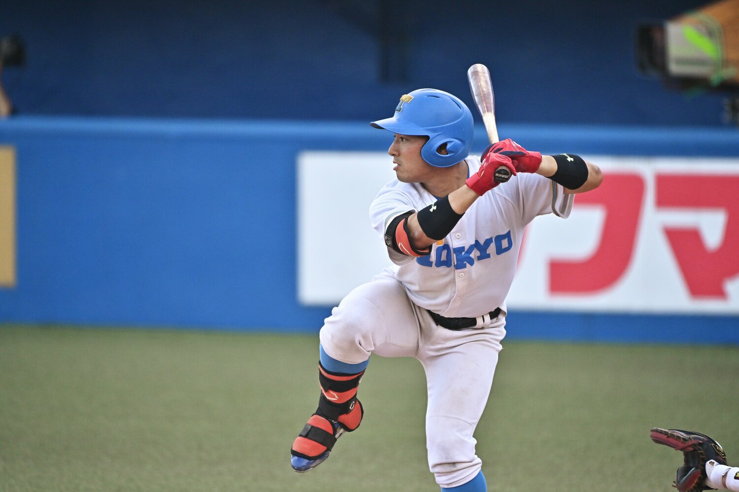 異色の経歴でプロ入りを目指す東大・阿久津。独特な打撃フォームにも注目　©Hideki Sugiyama