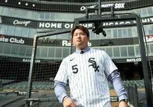 村上宗隆「いろいろ難しかったですね…」ホワイトソックス“格安入団”の舞台裏「2年契約」に隠された意味と“2年後”へ描く「三段階のシナリオ」