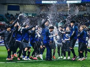 「お尻を叩かないと行かない」日本サッカーの弱点を“海外指導20年”日本人コーチがズバリ…では日本代表は？「森保さんがよく言っていますが」