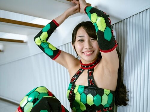 勇気みなみ 咲村良子 橘渚 マリーゴールド 直筆サイン入りカード グラビア三銃士 2025年最新】マリーゴールド サインの人気アイテム - メルカリ
