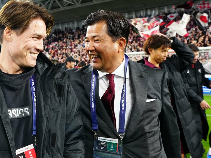 「Jリーグは選手を安売りしすぎ」!? ヴィッセル神戸フロントが明かす「交渉術の舞台ウラ」…三木谷浩史会長から出された“2つの宿題”とは？＜Number Web＞ photograph by Vissel Kobe