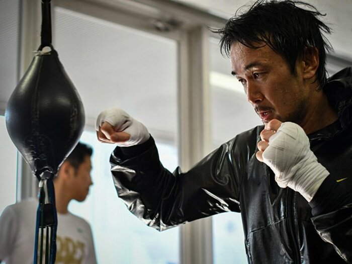 山中慎介の見たことがない練習風景。「あの負け方ではやめられない」<Number Web> photograph by Hiroaki Yamaguchi