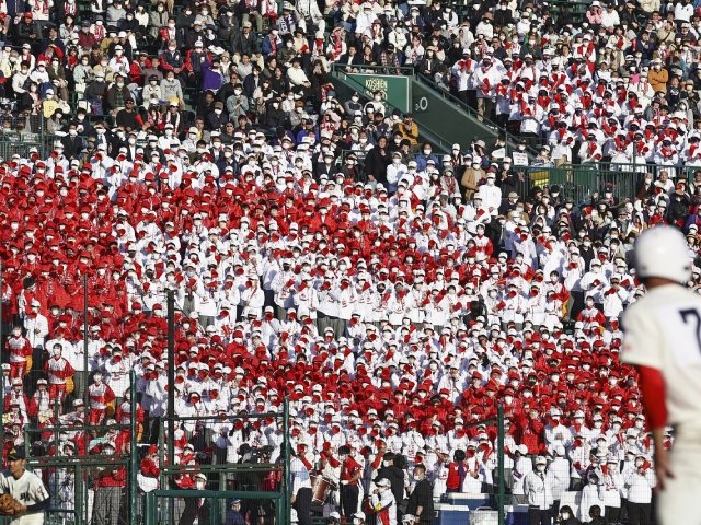 智弁和歌山「じつは生徒応援が“非必須”になっていた」人文字が小型に