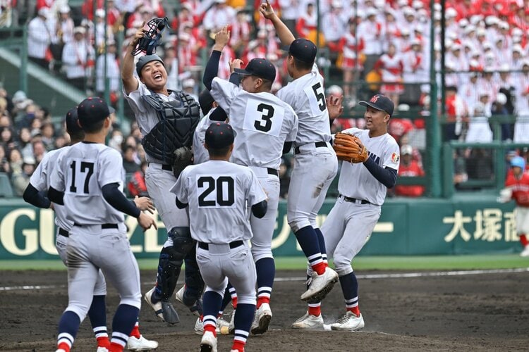 早打ち嫌い”は皆無」「2ストライクから継投いくぞ」横浜20連勝で
