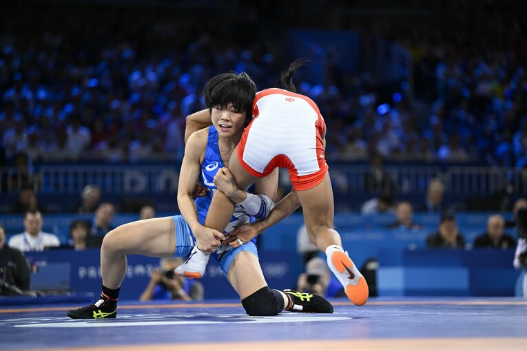 レスリング女子53kg決勝、藤波朱理vs.ルシアジャミレス・ジェペスグスマン　©Asami Enomoto/JMPA