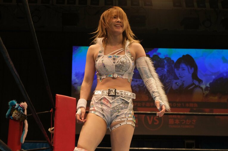 「燃え尽き症候群」から岩谷麻優が迎えた“キャリアで一番のピーク”…右ヒジ脱臼まで続いた藤本つかさとの“最高峰の女子プロレス”(11)