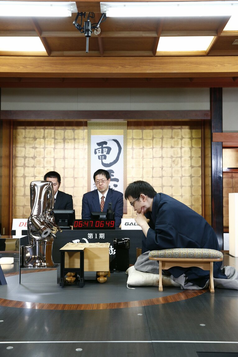 2016年に開催された電王戦（PONANZA－山崎隆之） ©Shigeki Yamamoto