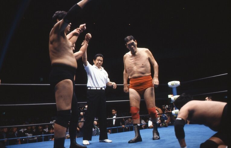 全日本レフェリー時代の井上さん／本人提供