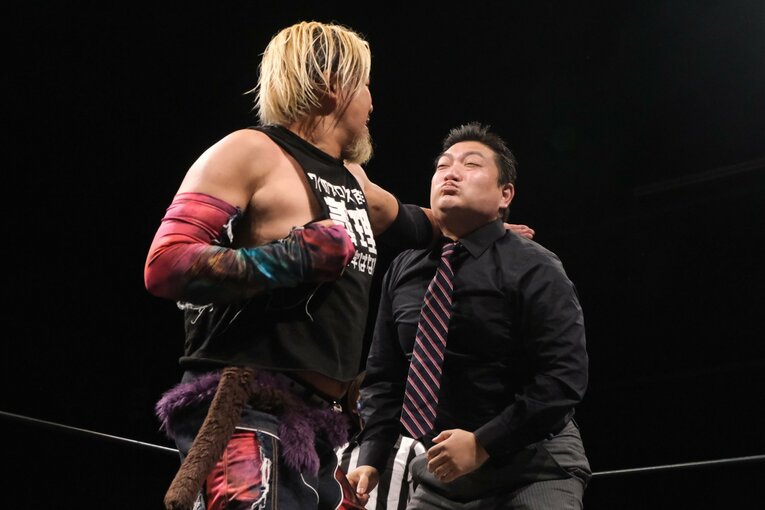 「凶器は模範六法」「伊製高級スーツでリングイン」異色の“東大卒”弁護士・川邉賢一郎がプロレスラーになるまで(12)