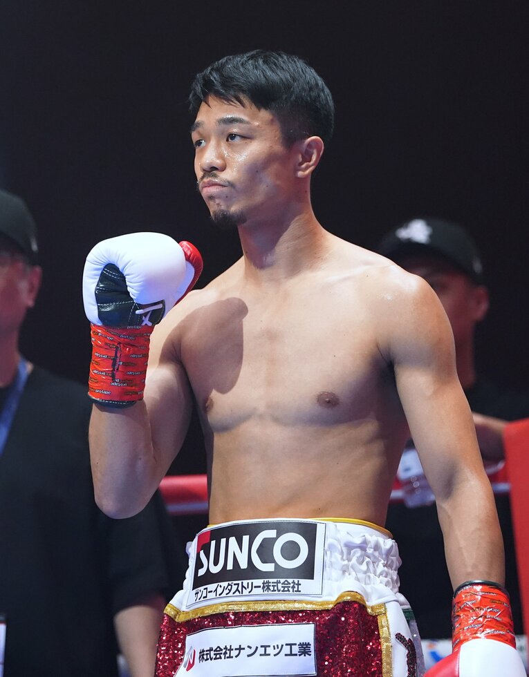 試合開始直前の中谷潤人　©Naoki Fukuda