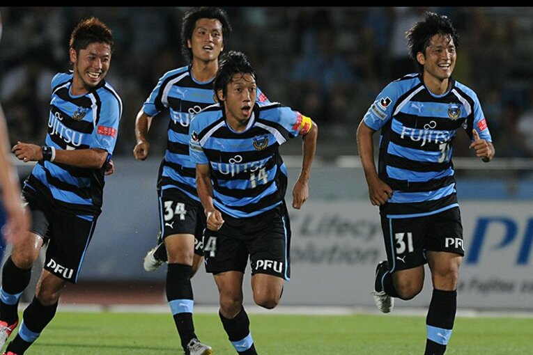 田中裕介が知る中澤と憲剛の凄み。岡山のJ1昇格へ「自分と向き合う」。(2)