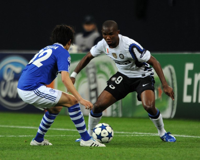 エトーを始め、豪華な攻撃陣を擁するインテル相手に体を張った守備を見せた　©Getty Images