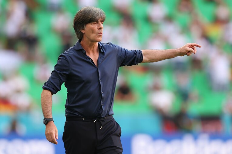 フランス戦での敗戦を受け、レーブの采配に対する批判的な声は強まっていた©Getty Images