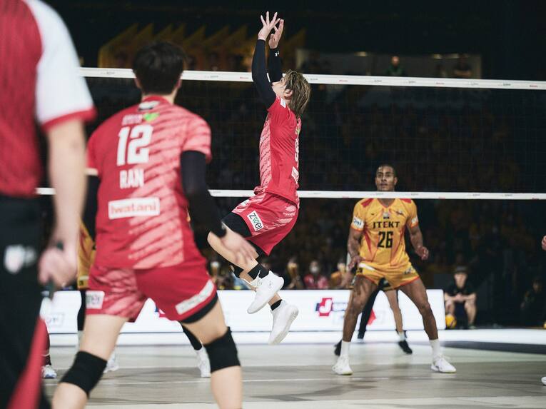 大宅真樹（サントリーサンバーズ大阪）　©︎Yuki Suenaga