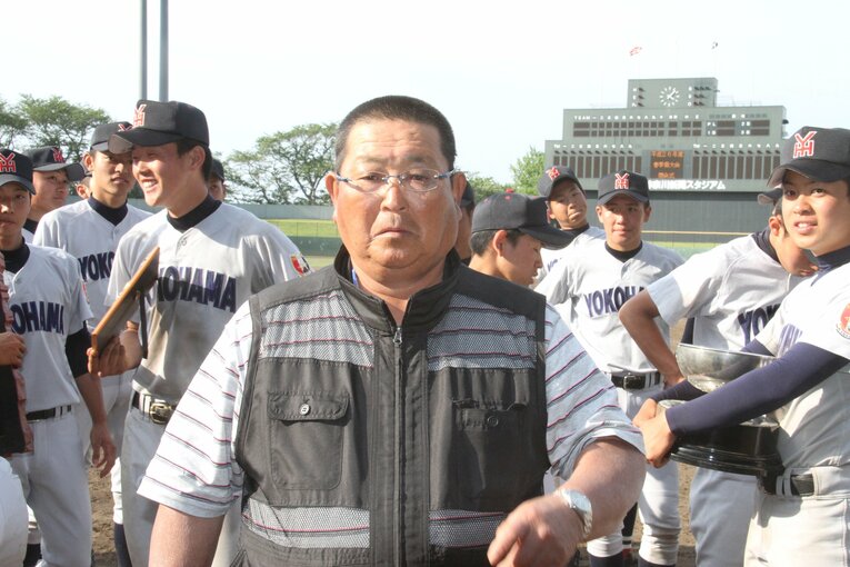 横浜高校で長く部長を務めた小倉清一郎氏 ©Yuki Kashimoto