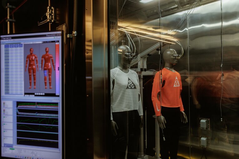 「なんだあのクレイジーなウェアは？」NIKEにとってACGとは何か…トレイルを走り、テントに泊まって考えた“アウトドアの本質”と空気を操るウェアの秘密(18)